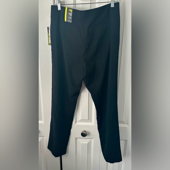DESIGNED BY STYLE & CO!!! NWT STRAIGHT LEG TUMMY CONTROL BLACK 12P PANTS. - Picture 4 of 4